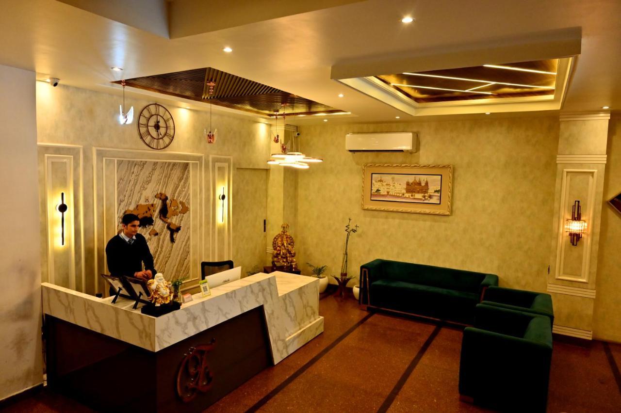 Hotel Elite - 5 Mins From Golden Temple Amritsar Exterior foto